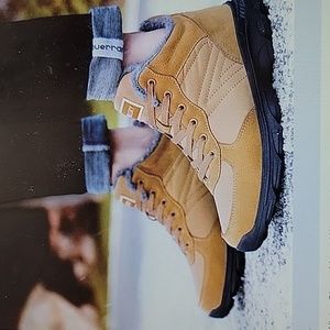 Torisky Gold ankle hiking boots warm winter fur lined Size 9 / 41 New no Box…
